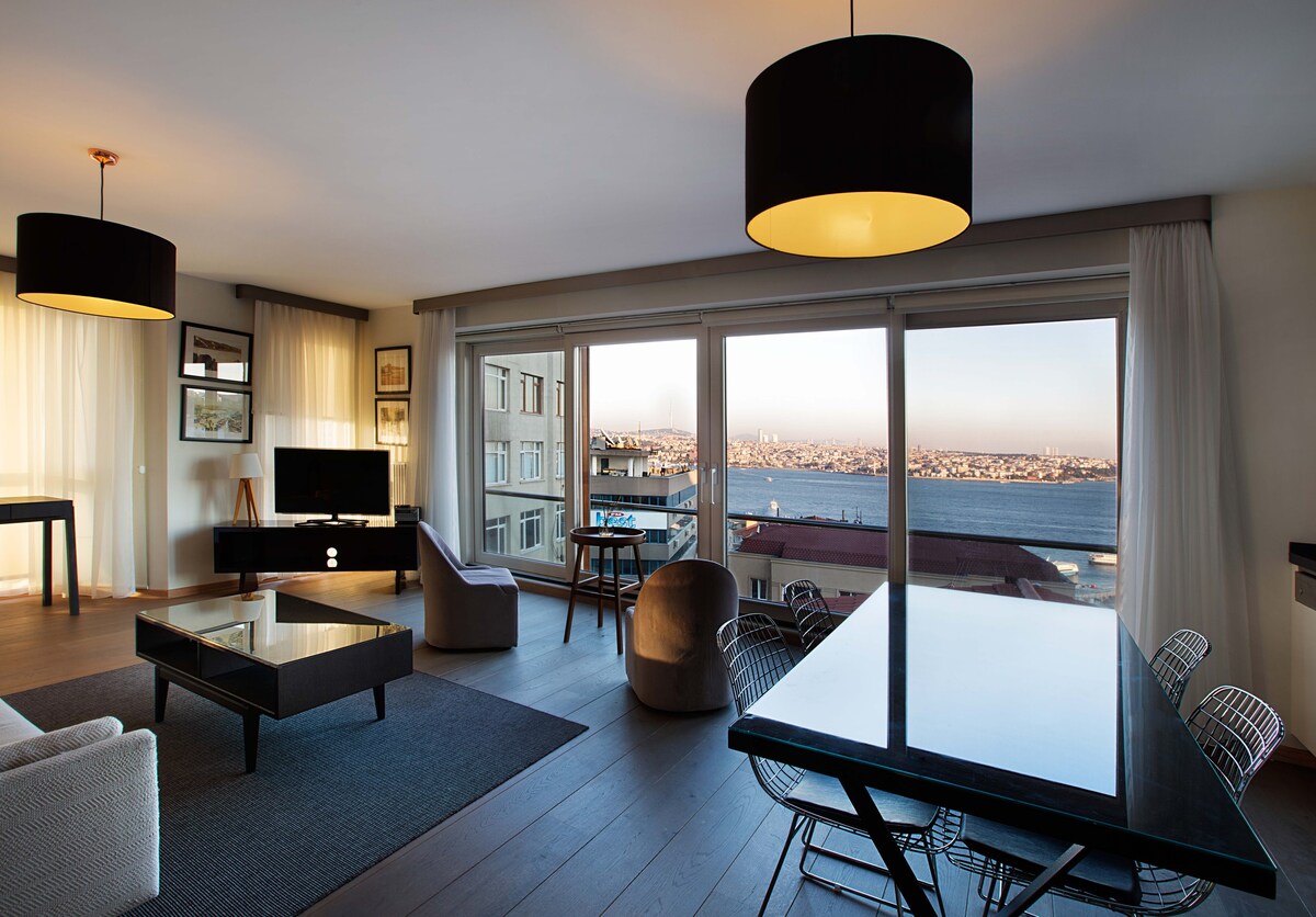 1 BED Istanbul apartment for rent in Gumussuyu Taksim with balcony and bosphorus views